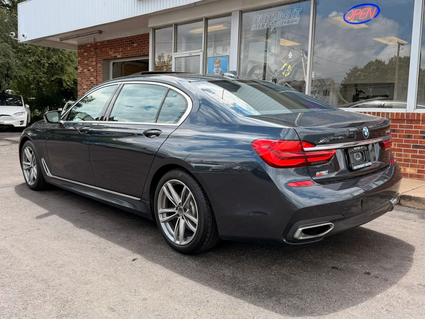 bmw 7 series 2019 WBA7E4C50KGV70201 image bmw 7 series 2019 WBA7E4C50KGV70201 image